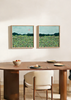 Conjunto de dos cuadros decorativos de estilo orgánico y tonos_pastel, paisaje floral sereno con montañas, modelo Two Combo - Sierra serena