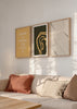 Conjunto de tres cuadros decorativos de estilo minimalista y abstracto, trío abstracto minimalista con formas sinuosas y mensaje hogar, modelo Three Combo - Appealing Home