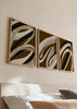 Conjunto de tres cuadros decorativos de estilo minimalista y abstracto, trío abstracto de trazos espresso, modelo Three Combo - Espresso strokes