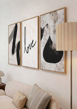 Conjunto de tres cuadros decorativos de estilo minimalista y abstracto, trío abstracto neutro con amor y formas orgánicas, modelo Three Combo -  Neutral Love Texture