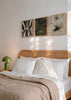 Conjunto de tres cuadros decorativos de estilo minimalista y orgánico, tríptico abstracto en tonos oliva y bruma, modelo Three Combo - Bosque Velado