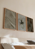 Conjunto de tres cuadros decorativos de estilo orgánico y sereno, composición botánica abstracta en tonos tierra, modelo Three Combo - Reflejos del tiempo