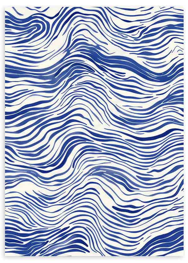 Quadro com ondas fluidas azuis sobre fundo branco, linhas orgânicas, contraste definido e composição abstrata inspirada no movimento do mar. Disponível em kudeko.com