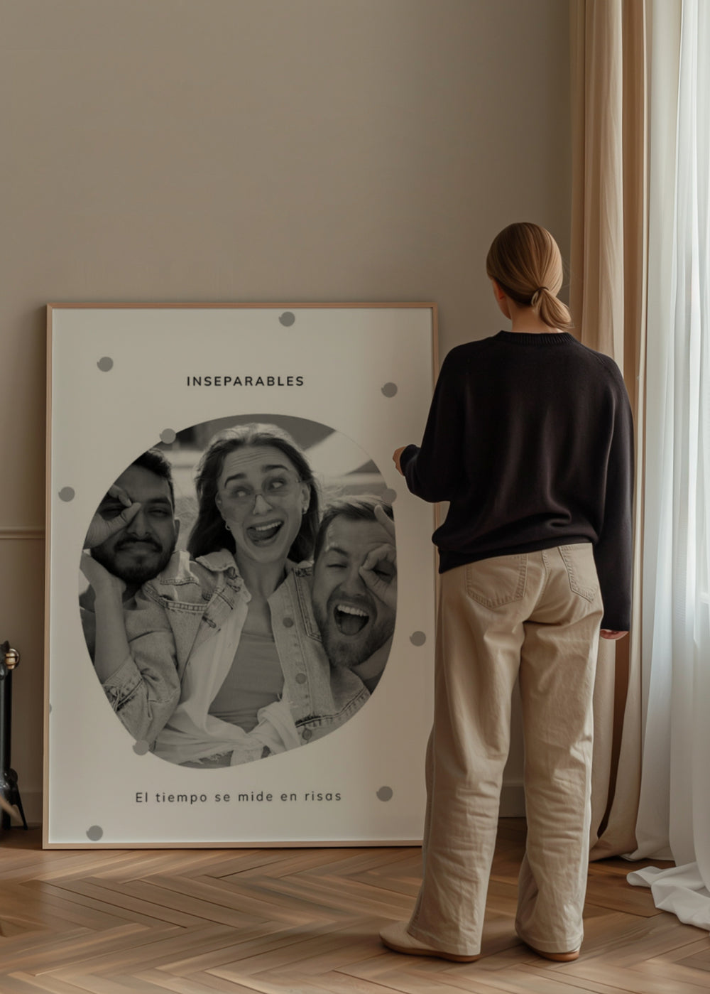 Quadro personalizado com fotografia para amizades, decoração de parede pessoal e acolhedora. Disponível em kudeko.com