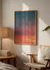 Cuadro decorativo de estilo mar_y_playa y minimalista colocado en salón, atardecer suave en tonos pastel, modelo Colourful Sunset 1