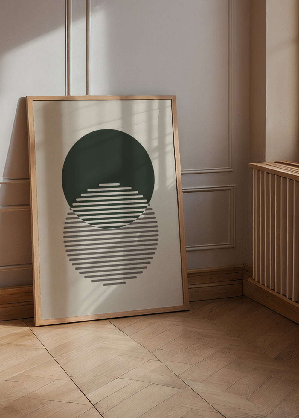 Quadro com dois círculos sobrepostos em verde escuro e cinzento taupe sobre fundo bege, num estilo geométrico minimalista de composição limpa e equilibrada. Disponível em kudeko.com