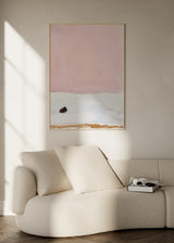 Tableau abstrait coloré avec fond rose clair et base blanche, style décoratif épuré. Disponible sur kudeko.com