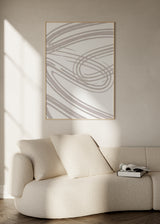 Tableau encadré avec lignes courbes entrelacées beige doux sur fond blanc, composition abstraite fluide au style épuré et contemporain. Disponible sur kudeko.com