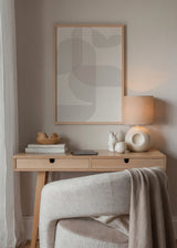 Tableau avec formes géométriques superposées en beige, gris clair, sable et ivoire, courbes douces, blocs arrondis et composition équilibrée de style géométrique. Disponible sur kudeko.com