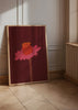 Cuadro decorativo de estilo minimalista y orgánico colocado en dormitorio, flor rosa de aire nocturno, modelo Flor Nocturna