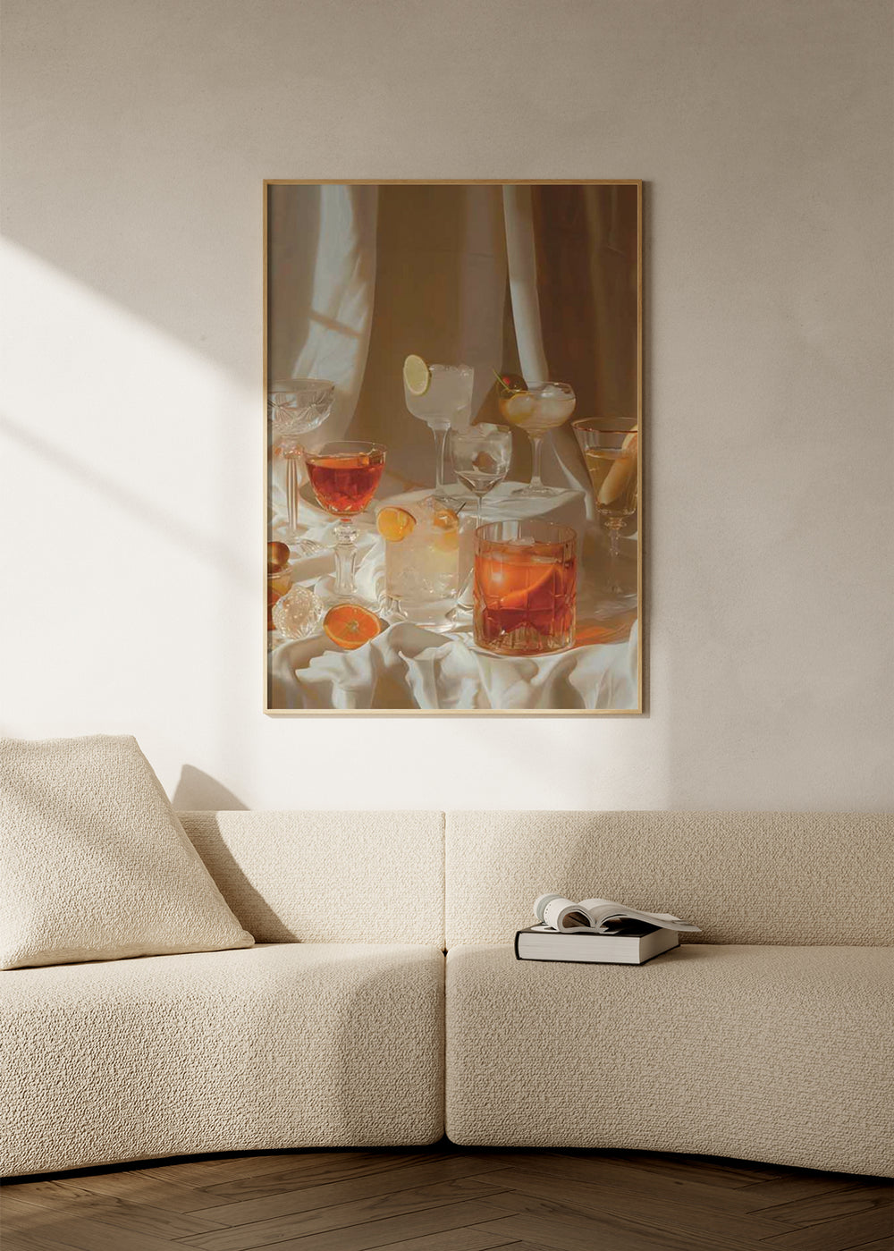Quadro abstrato de taças de coquetel, ideal para interiores. Disponível em kudeko.com