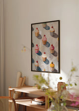 Tableau coloré avec de délicieux cupcakes. Disponible sur kudeko.com