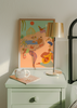 Cuadro decorativo de estilo orgánico y minimalista colocado en salón, escena tropical de vacaciones en la playa, modelo Vacation