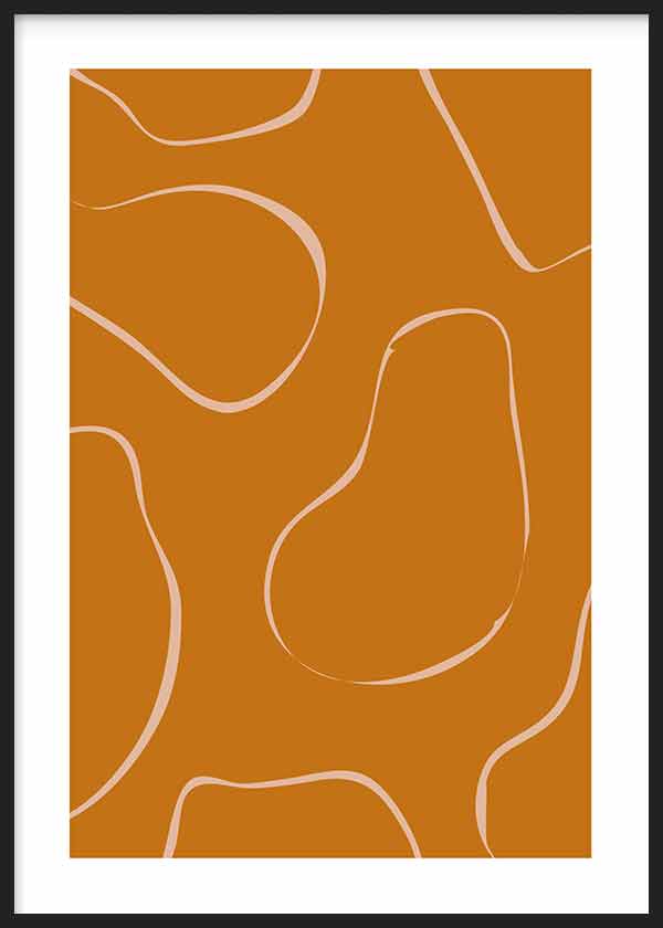 Cuadro de formas orgánicas irregulares en fondo naranja tostado con contornos beige y composición abstracta de aspecto moderno y cálido. Disponible en kudeko.com