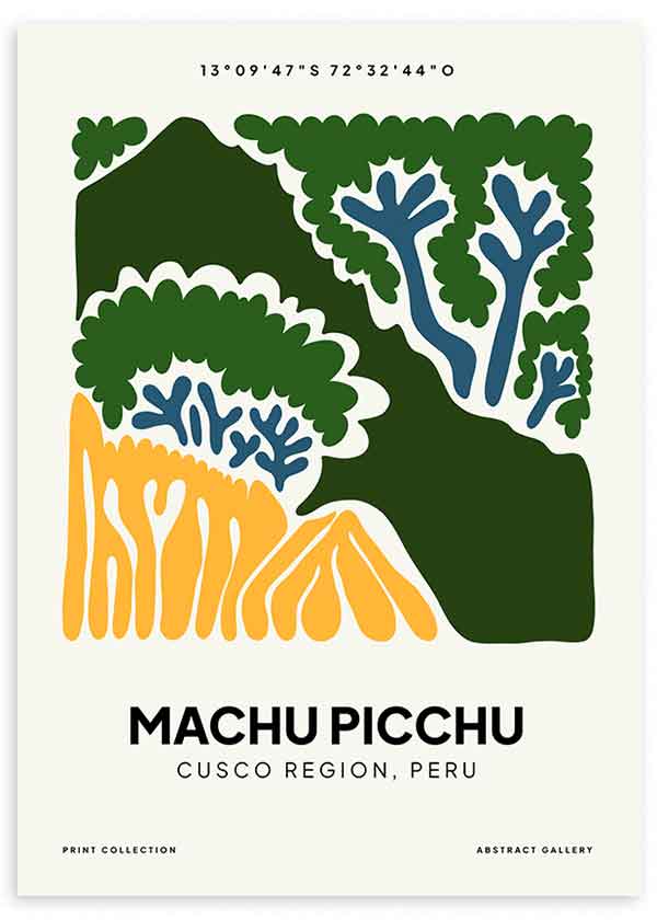 Wandbild von Machu Picchu mit grünen Bergen, blauer Vegetation, senfgelben Terrassen und grafischer Komposition im abstrakten Stil auf hellem Hintergrund. Erhältlich auf kudeko.com
