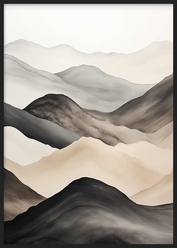 Cuadro de montañas superpuestas en tonos marfil, beige, gris humo y negro, con composición etérea y estilo naturaleza y paisajes. Disponible en kudeko.com