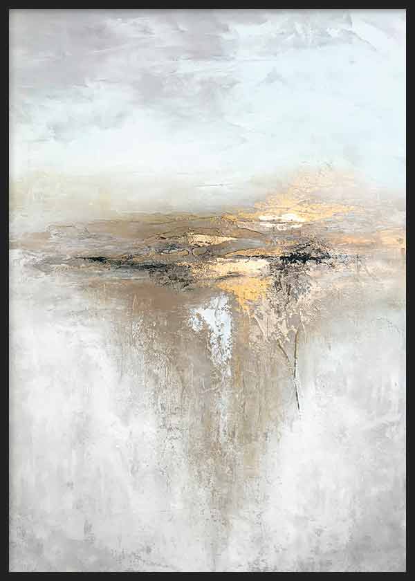 Cuadro con composición abstracta en blanco roto, beige, gris suave y detalles dorados, con textura difusa y franja central oscura de estilo abstracto. Disponible en kudeko.com