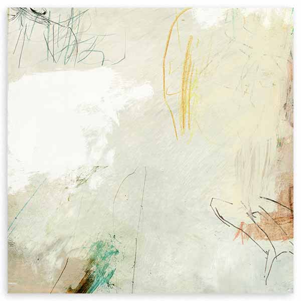 Quadro quadrado com composição abstrata sobre fundo marfim, traços finos em cinzento, ocre e turquesa, manchas suaves em bege e estilo abstrato sereno. Disponível em kudeko.com