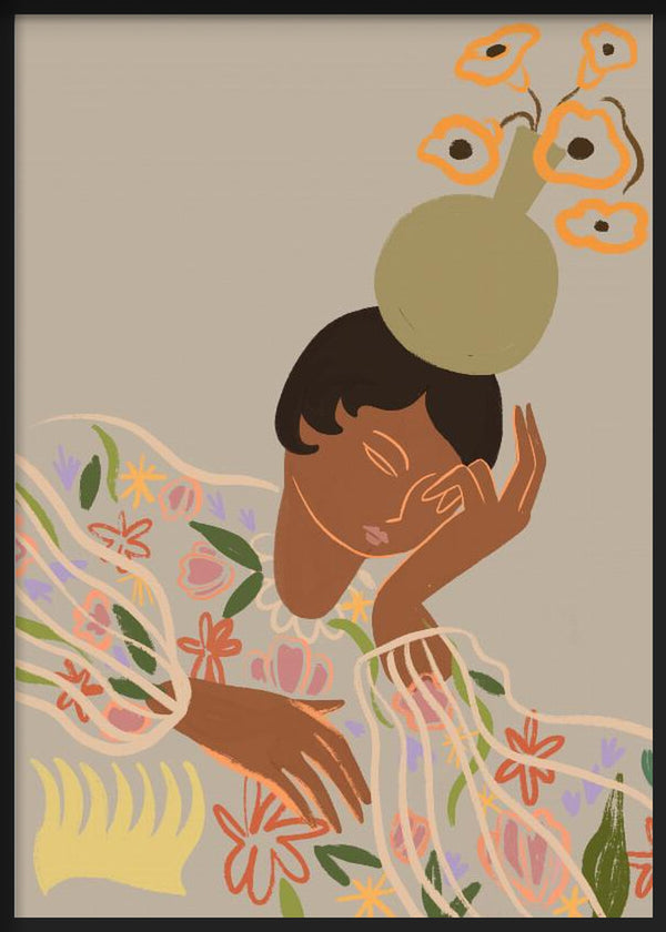 Cuadro con mujer pensativa recostada, vestido floral translúcido, jarrón verde con flores coral y fondo beige, de estilo ilustración. Disponible en kudeko.com