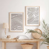 decoración con cuadros, ideas - conjunto de dos cuadros abstractos en beige y blanco