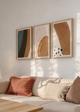 Conjunto de tres cuadros decorativos de estilo minimalista y abstracto, composición abstracta en tonos cálidos, modelo Three Combo - Warm Paint