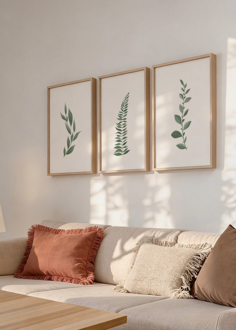 Conjunto de tres cuadros decorativos de estilo minimalista y orgánico, trío botánico de ramas y hojas verdes, modelo Three Combo - Rama & Hoja