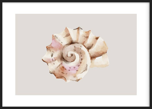 Tableau horizontal avec coquillage marin en spirale, tons beige, sable, rose doux et brun clair sur fond neutre, dans un style nature et paysages pour une décoration murale apaisante. Disponible sur kudeko.com