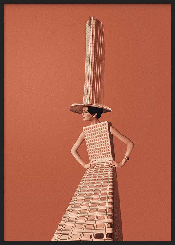 Quadro emoldurado com mulher surreal formada por edifícios altos, fundo terracota liso, tons bege, castanho e rosa velho, estilo urbano e artístico. Disponível em kudeko.com