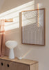 Wandbild mit zwei konzentrischen Bögen in Beige auf weißem Hintergrund, weichen Linien, klarer Komposition und minimalistischem Stil für moderne Räume. Erhältlich auf kudeko.com