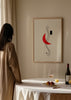 Cuadro decorativo de estilo minimalista y blanco_y_negro colocado en salón, composición abstracta geométrica en rojo y negro, modelo Cubismo Sonoro