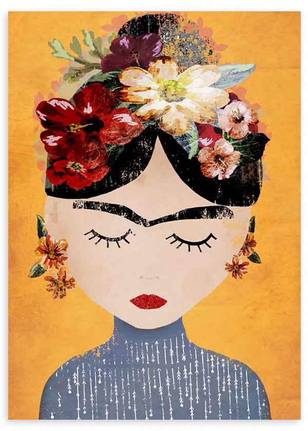 Cuadro de retrato femenino con flores rojas, blancas y rosas, fondo amarillo intenso, cejas marcadas, ojos cerrados y estilo ilustración. Disponible en kudeko.com