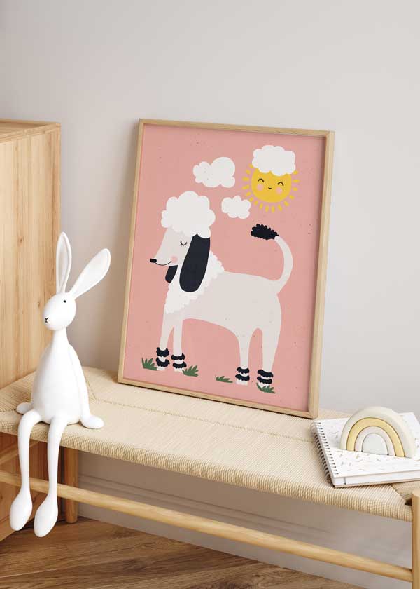 decoración con cuadros, ideas - lámina decorativa infantil de ilustración de perro blanco y sol, fondo rosa - kudeko