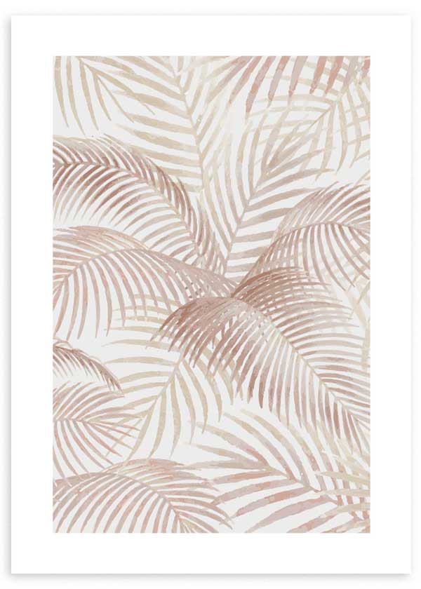 Cuadro de hojas de palmera superpuestas en tonos beige, arena y rosa empolvado, con fondo claro y estilo naturaleza y paisajes. Disponible en kudeko.com