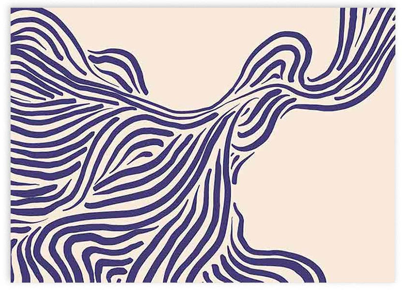 Cuadro horizontal con formas abstractas de líneas onduladas azul violeta sobre fondo beige claro, composición fluida de estilo abstracto. Disponible en kudeko.com