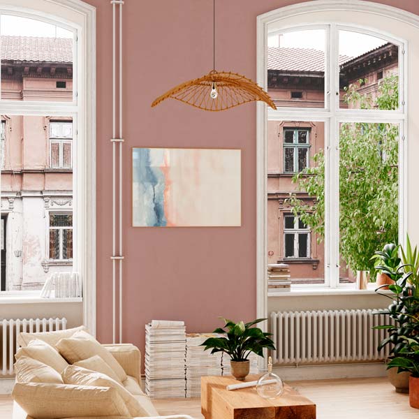 Quadro horizontal com composição abstrata de formas difusas em azul acinzentado, rosa empolvado e bege claro, visual suave e luminoso, estilo abstrato para decoração de parede contemporânea. Disponível em kudeko.com