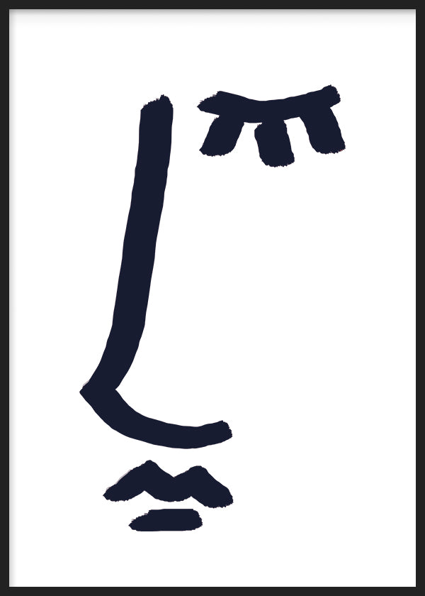 Tableau encadré avec symbole abstrait noir bleuté sur fond blanc, larges traits, signes dispersés et style minimaliste contemporain. Disponible sur kudeko.com