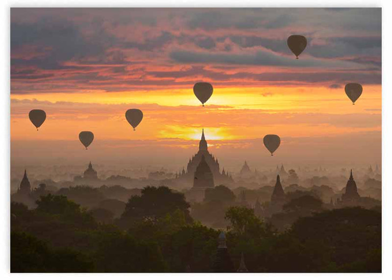 lámina decorativa horizontal de fotografía de ciudad de bagan con globos en el atardecer - kudeko