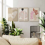 decoración con cuadros, conjunto - lámina decorativa de ilustración abstracta en colores beige oscuro y trazos blancos - kudeko