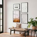 Decoración con cuadros, mural -  lámina decorativa en blanco y negro y minimalista con frase "This way" y una flecha
