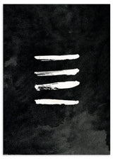 Abstraktes Wandbild mit vier horizontalen weißen Linien auf schwarz texturiertem Hintergrund, tiefen grauen Kontrasten und minimalistisch modernem Stil. Erhältlich auf kudeko.com